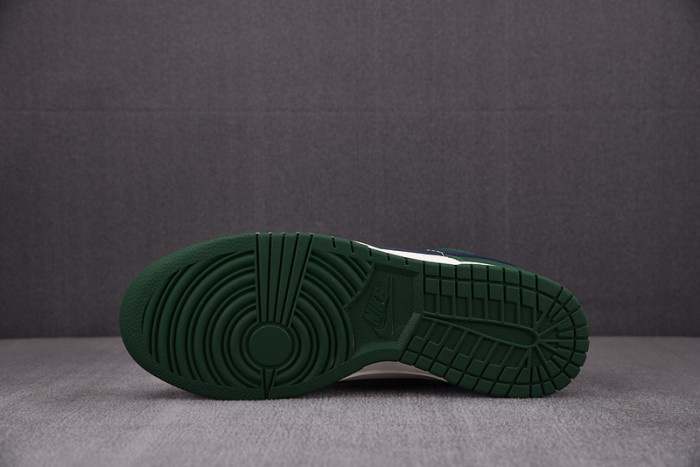 Nike Dunk Low Retro Gorge Green Midnight Navy (Women