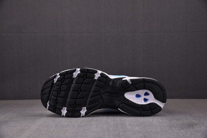 NEW BALANCE SNEAKER NB111