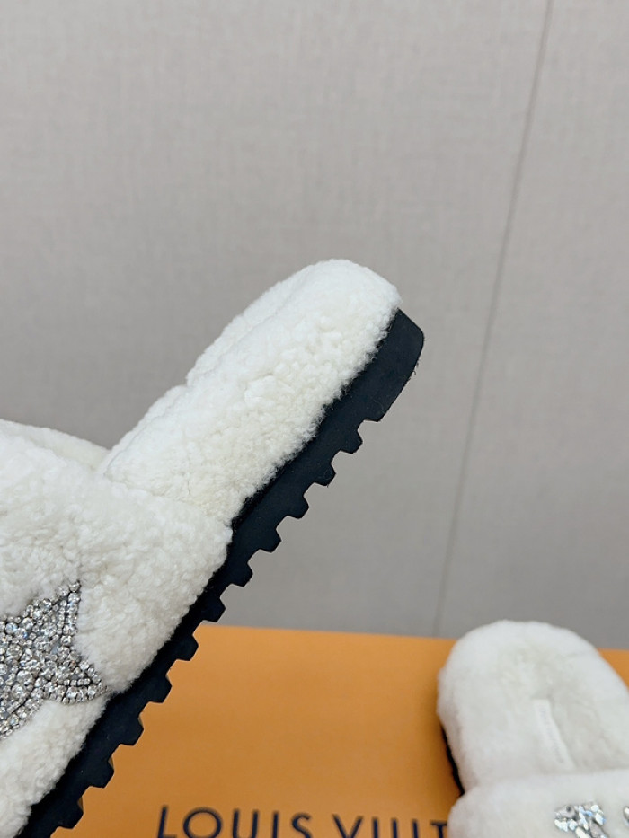 L&V SANDAL148