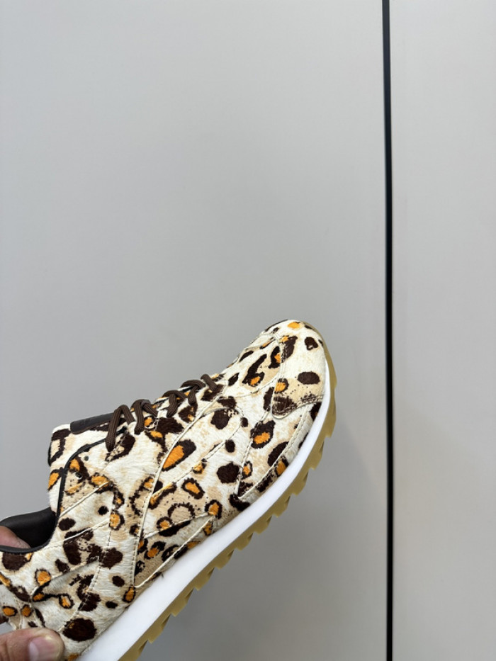 b0tte*a Ven*ta orbit sneaker bv013