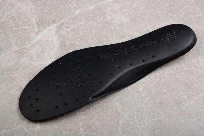 NEW BALANCE SNEAKER NB016