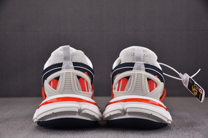 TRACK SNEAKER TS101