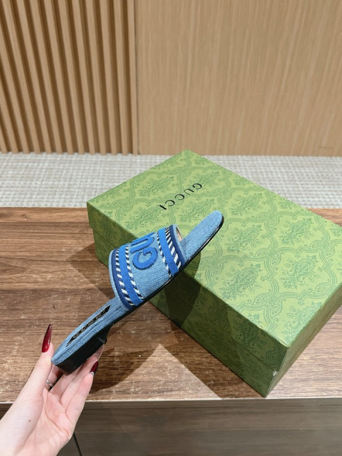 G*u*i* sandal 199