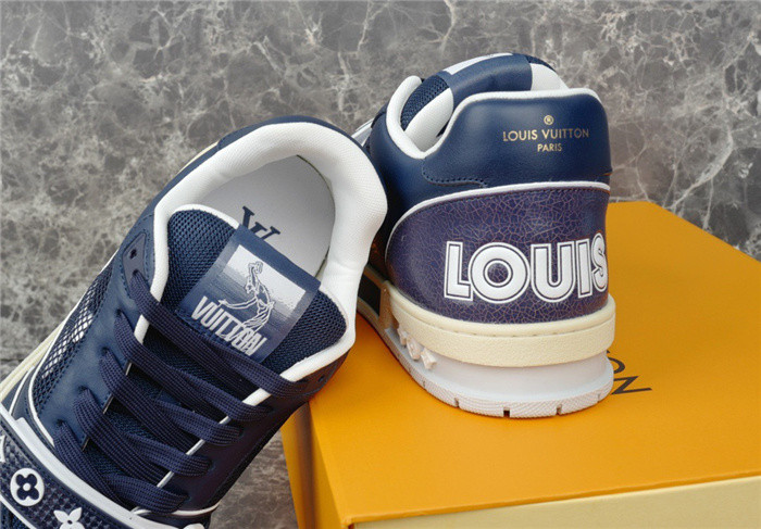LV SNEAKER LV-000277
