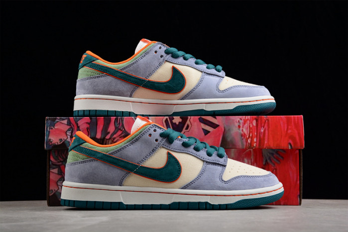 Otomo Katsuhiro x Nike SB Dunk Low "Steamboy OST" LF0039-017