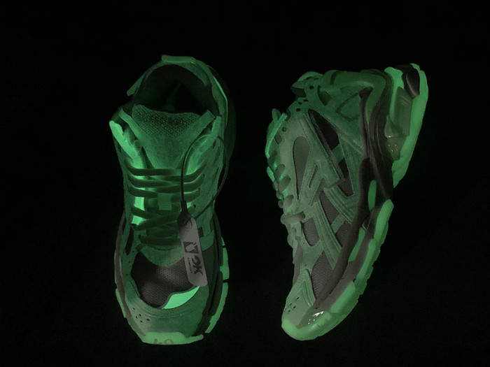 RUNNER SNEAKER RS028