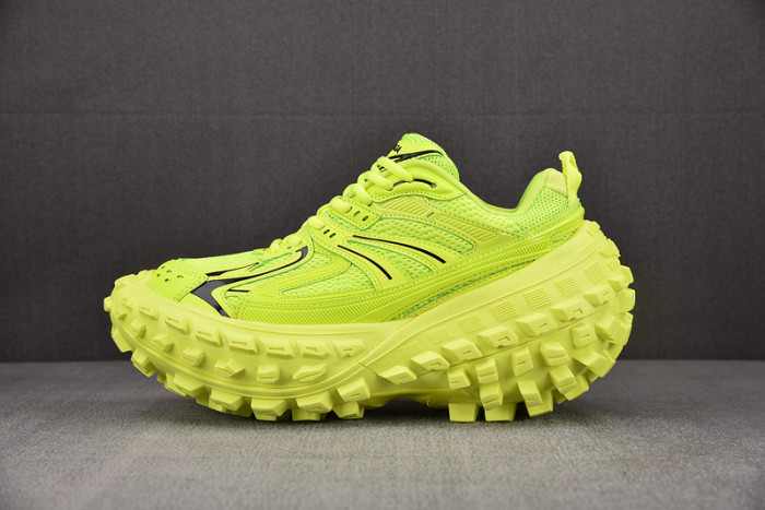 DEFENDER SNEAKER DS012