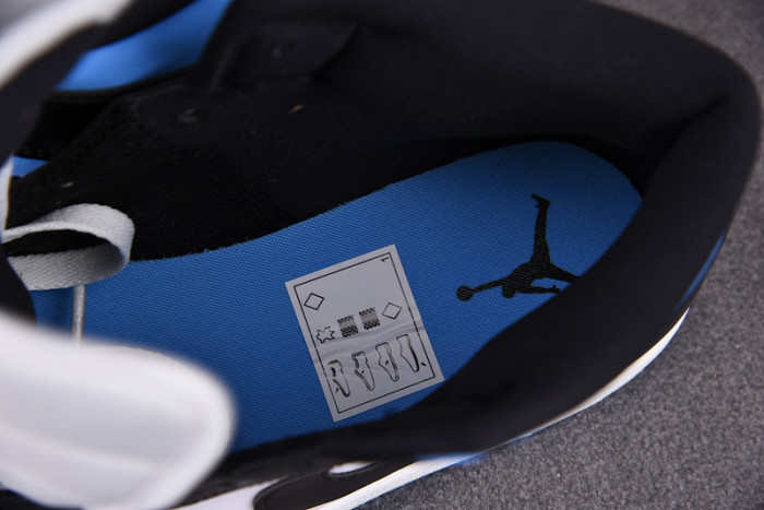 Jordan 1 Mid University Blue (Women