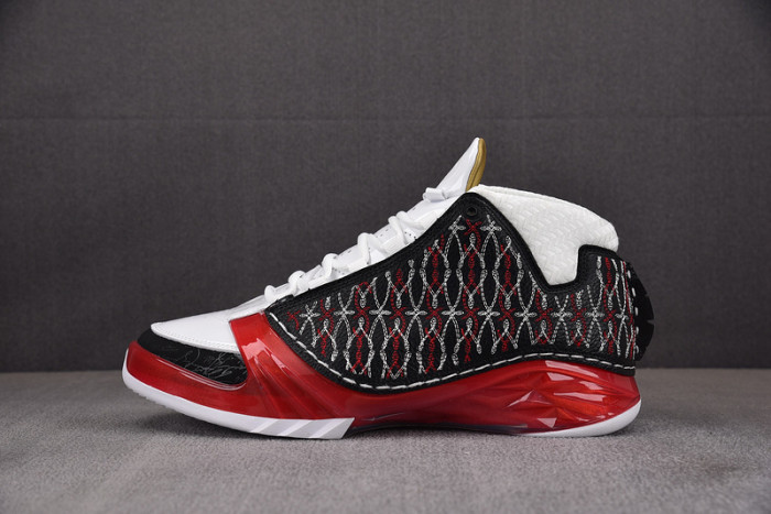 Air Jordan 23 OG ''White Varsity Red'' 318376-161
