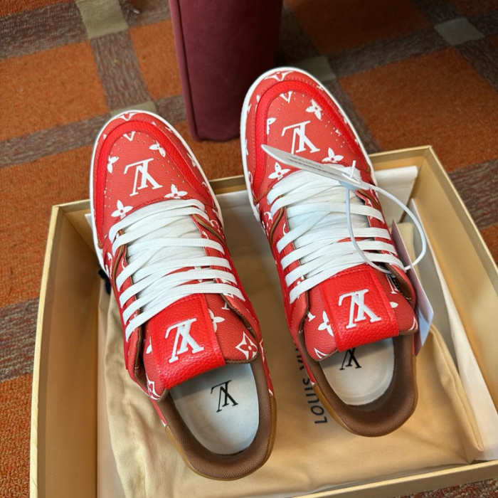 LV TRAINER SNEAKER LVT-000614