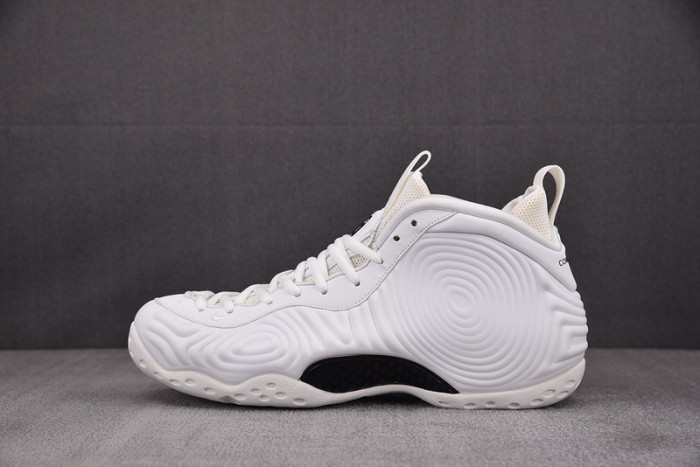 Comme des Garçons Homme Plus x NIKE Air Foamposite One ''White'' DJ7952-100