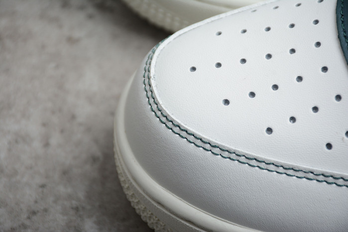 Nike Air Force 1 07 Low Green Lake White LT0226-301