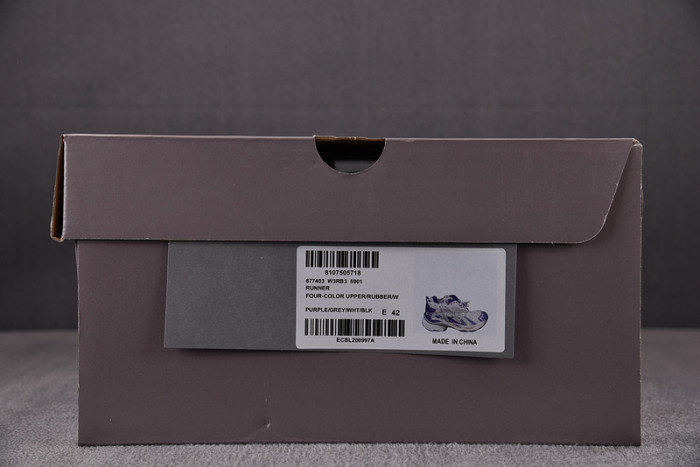 RUNNER SNEAKER RS041