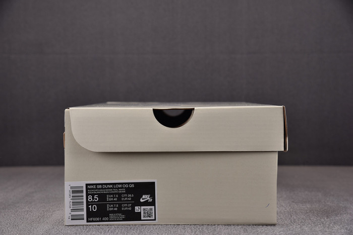 FUTURA LABORATORIES X NIKE DUNK LOW SB 