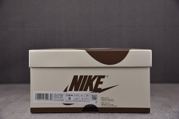 Travis Scott x Air Jordan 1 Low Golf FZ3124-200