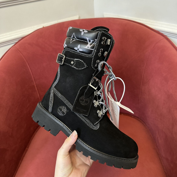 LV BOOTS L000024