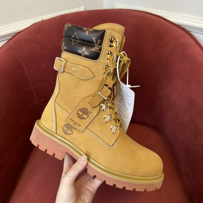 LV BOOTS L000038