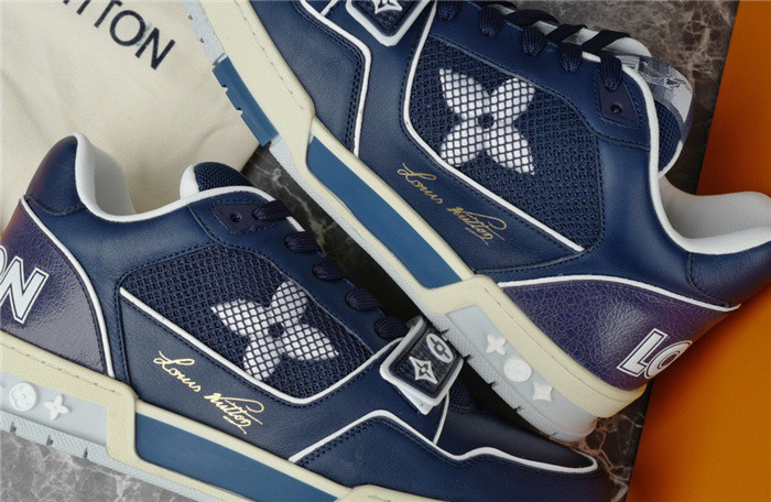 LV SNEAKER LV-000277