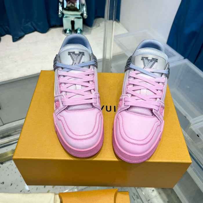 LV SNEAKER LV-000477