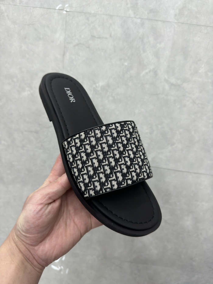 DIO*R SANDALS H00037