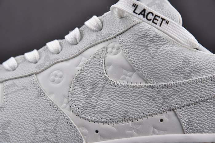 l**is V*t*n x nike air force la05