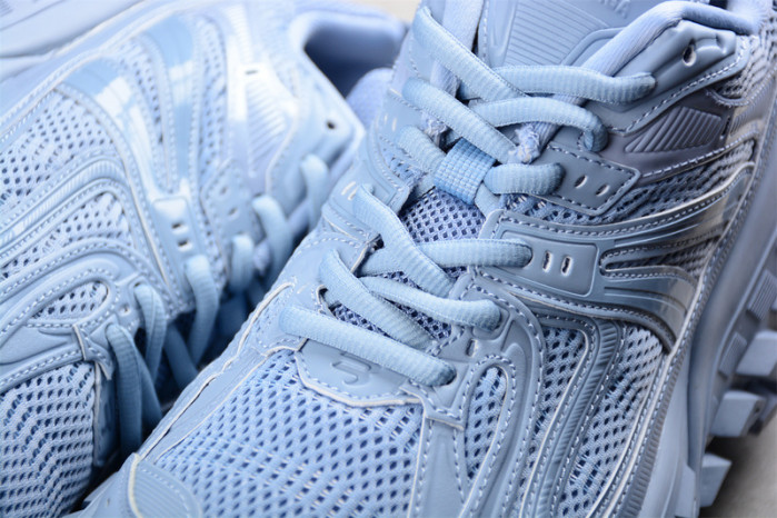 DEFENDER SNEAKER DS027