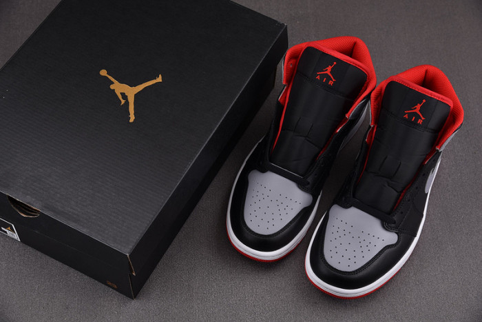 Jordan 1 Mid Bred Shadow DQ8426-006