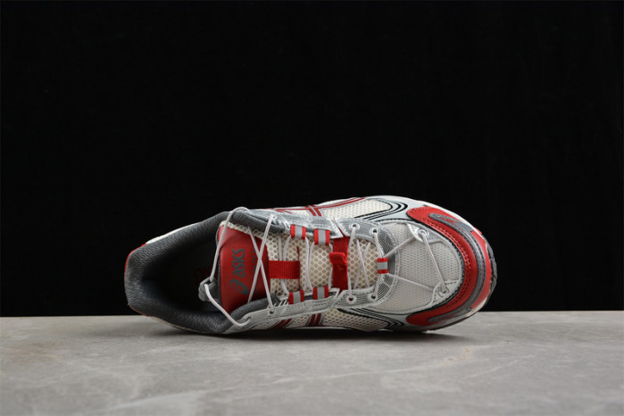 As*ic*s gel kahana tr v4 