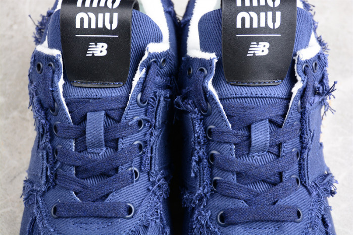 NEW BALANCE SNEAKER 012