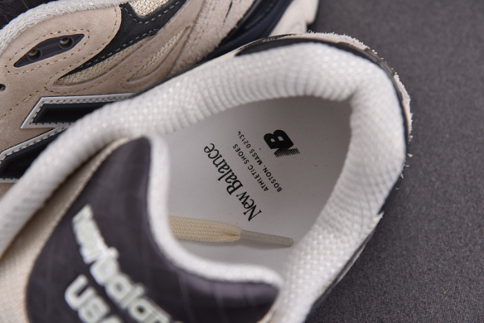 NEW BALANCE SNEAKER NB062