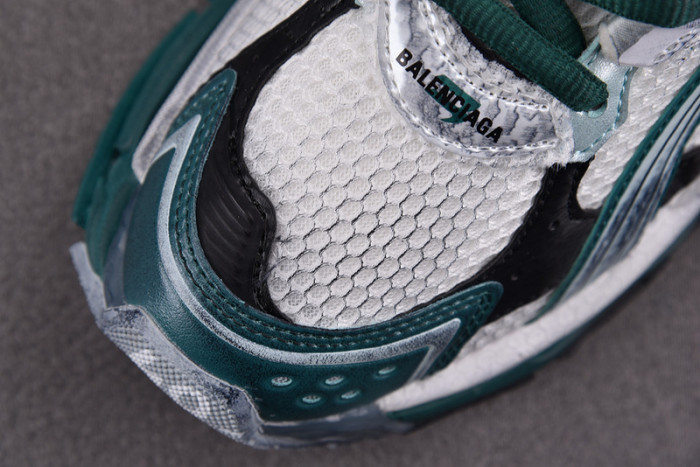 RUNNER SNEAKER RS060