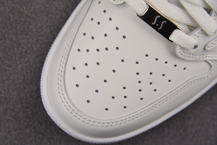 Travis Scott x Air Jordan 1 Retro Low OG SP 