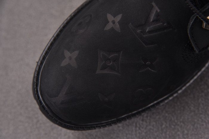 LV BOOTS L000044