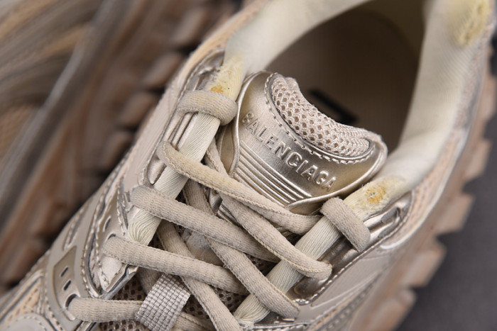 DEFENDER SNEAKER DS007