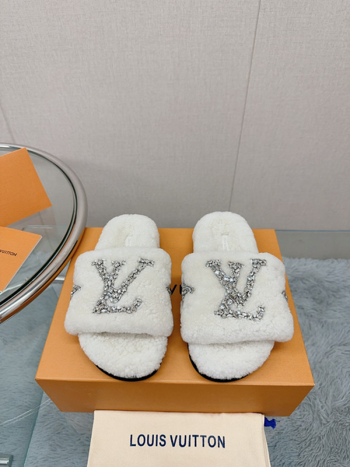L&V SANDAL148