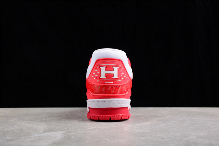 LV TRAINER SNEAKER LV-000550