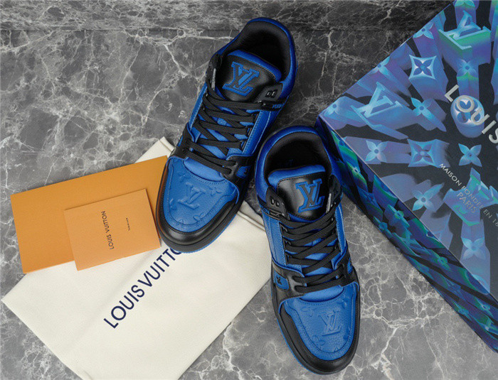 LV SNEAKER LV-000288