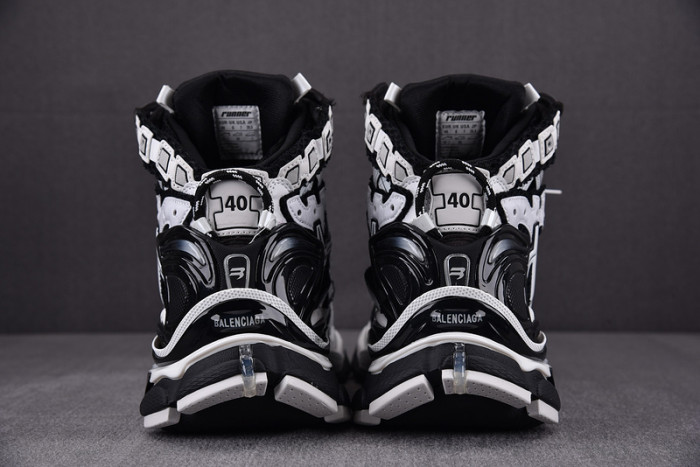 RUNNER SNEAKER RS040