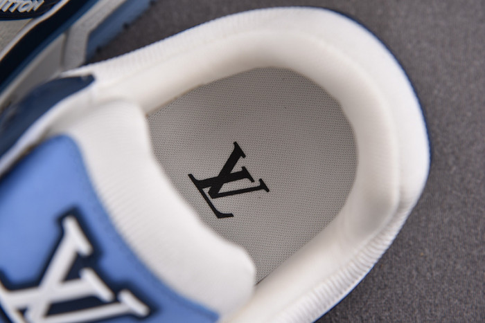 LV SNEAKER LV-000115