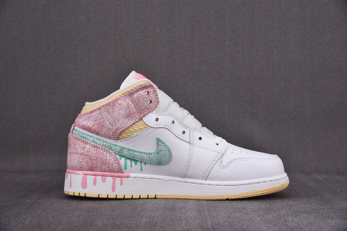 Air Jordan 1 Mid SE GS 