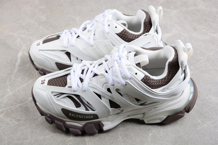 TRACK SNEAKER TS105