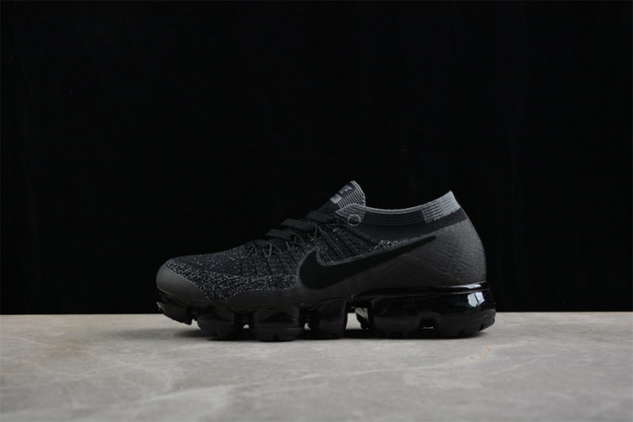 NIKE Air VaporMax ''Triple Black'' 849558-007