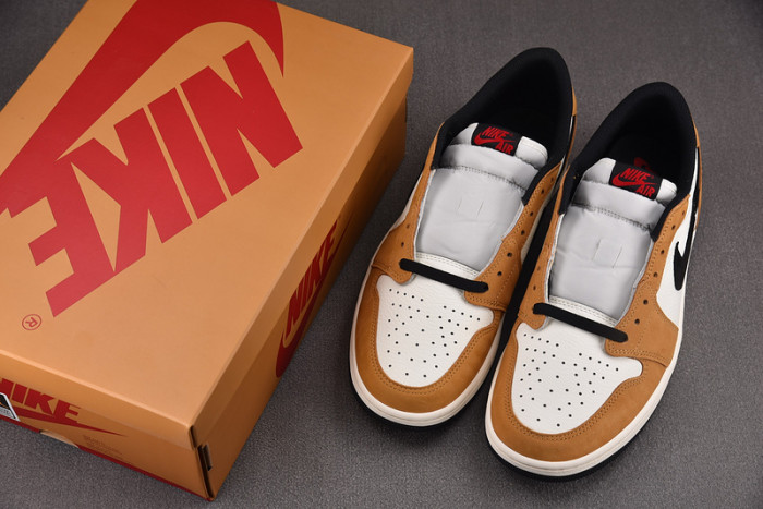 AIR Jordan 1 RETRO Low OG 