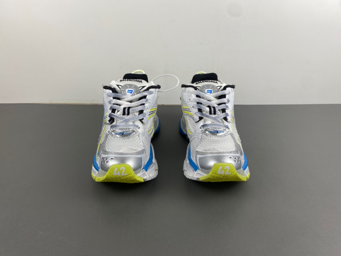 RUNNER SNEAKER RS098