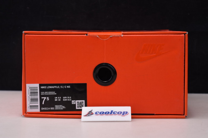 Nike LD Waffle sacai CLOT Kiss of Death 2 Cool Grey DH3114-001