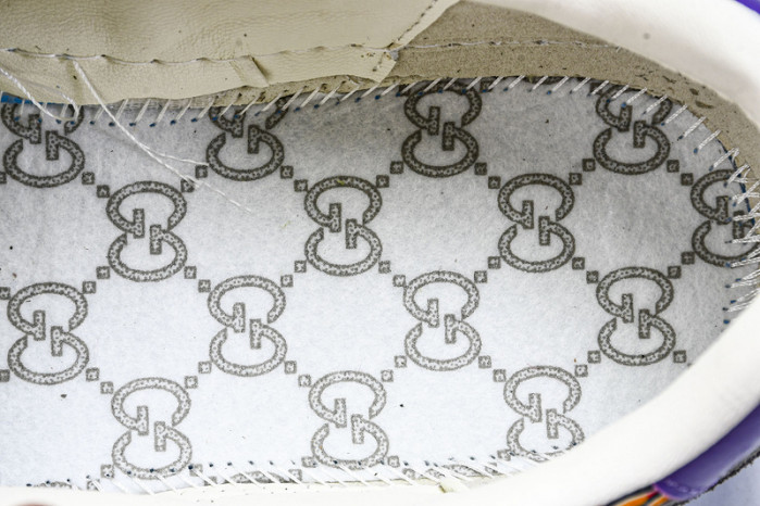 G*u*i sneaker