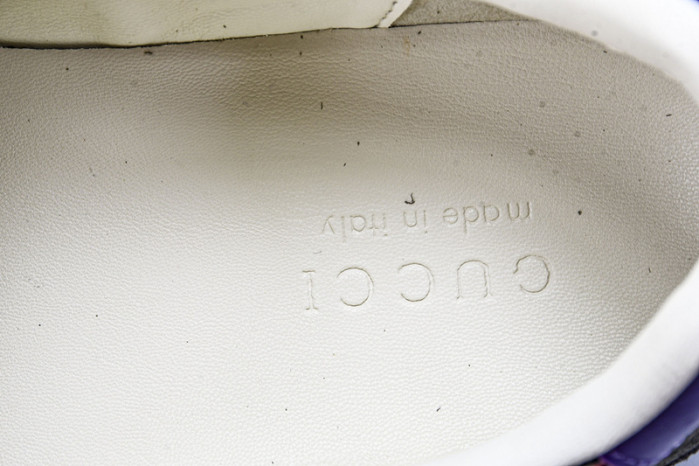 G*u*i sneaker