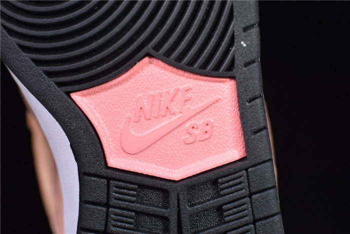 Nike SB Dunk Low “Pink Pig” CV1655-600