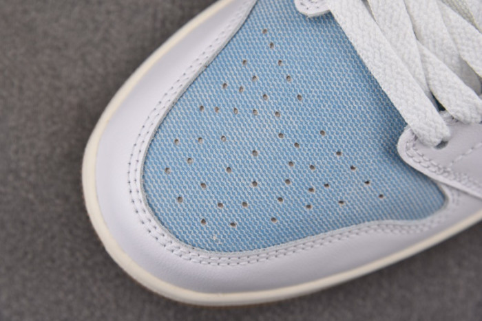 Air Jordan 1 Low SE 