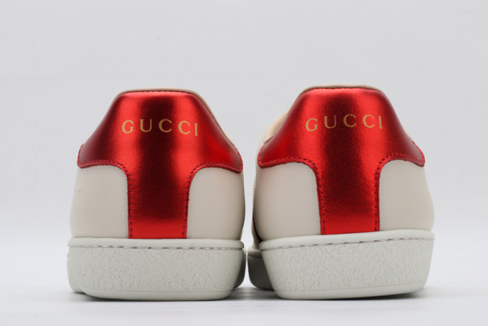G*u*i* trainer sneaker47